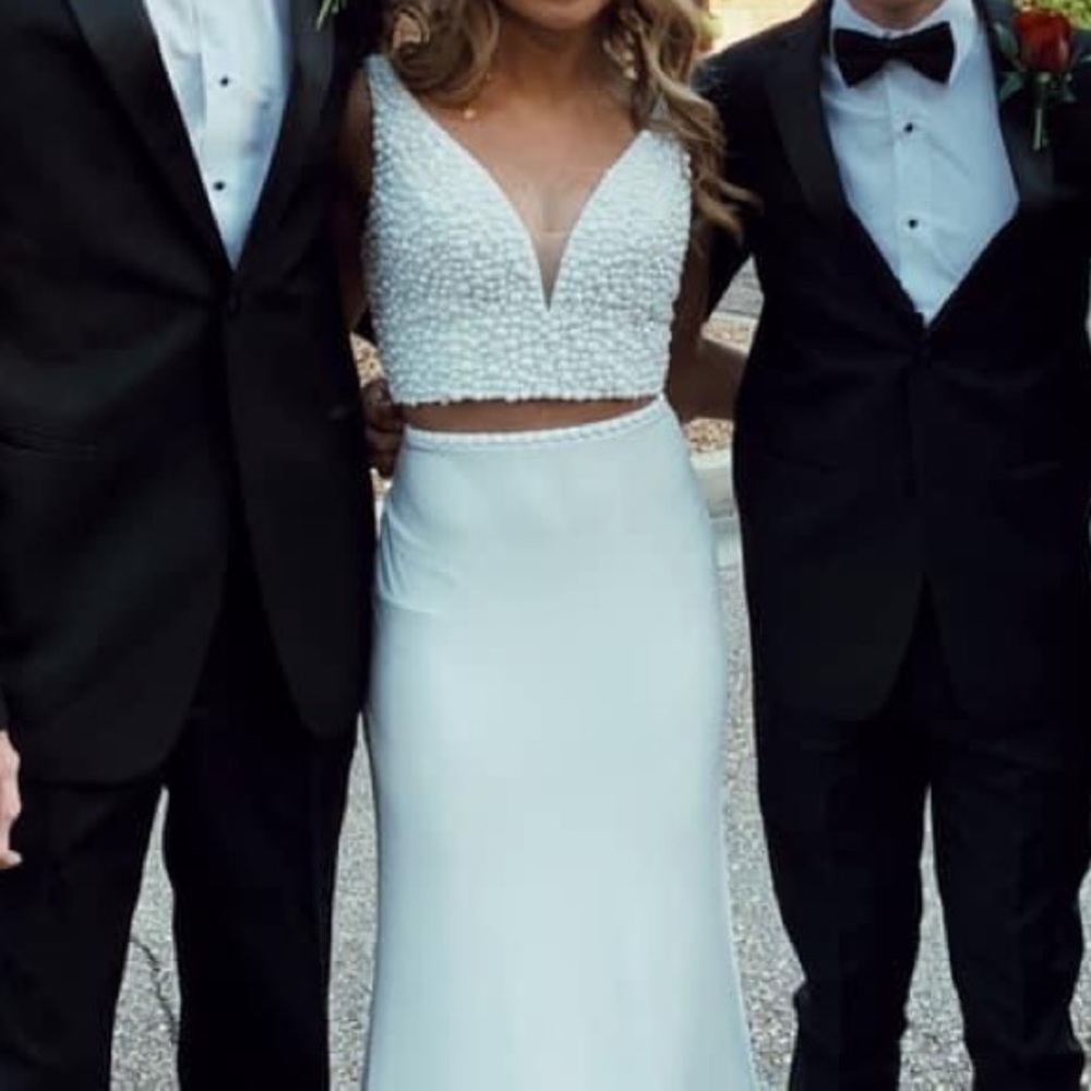 Sherri hill dress